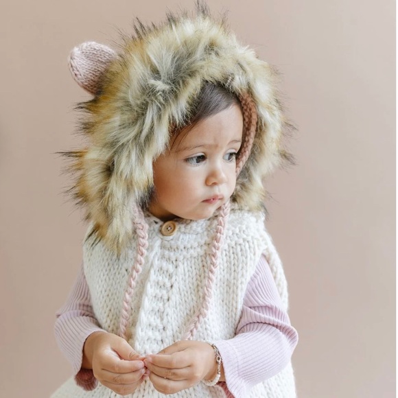 Faux Fur Lion Bonnet cream - Picture 4 of 4